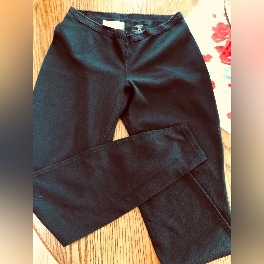 PATAGONIA Black Performance Capilene Leggings  Size 6